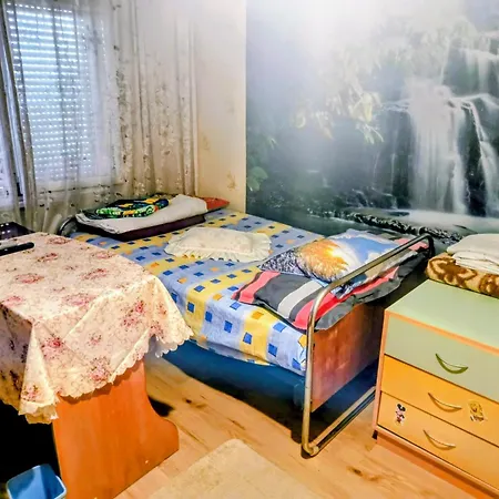 за гости мириям еt-тантени Miriam Et- Tanteni Guest Pensiune Dimitrovgrad (Haskovo)